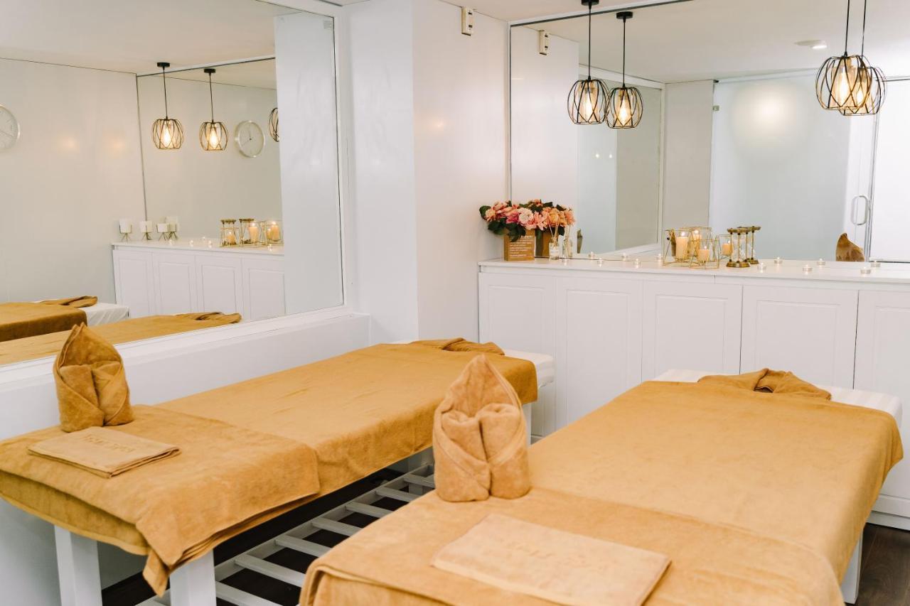 Khách sạn Khách Sạn&spa Happy Day