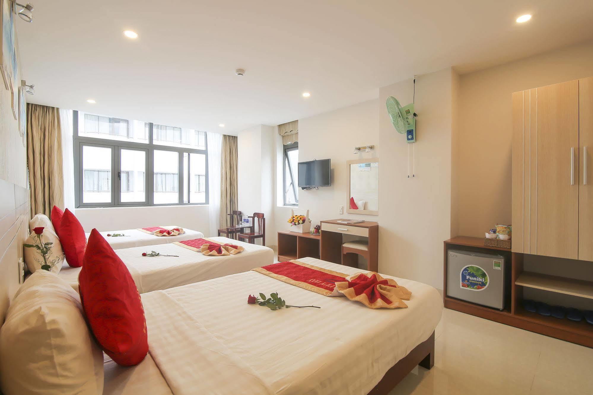 Khách Sạn&spa Happy Day Khách sạn 3*